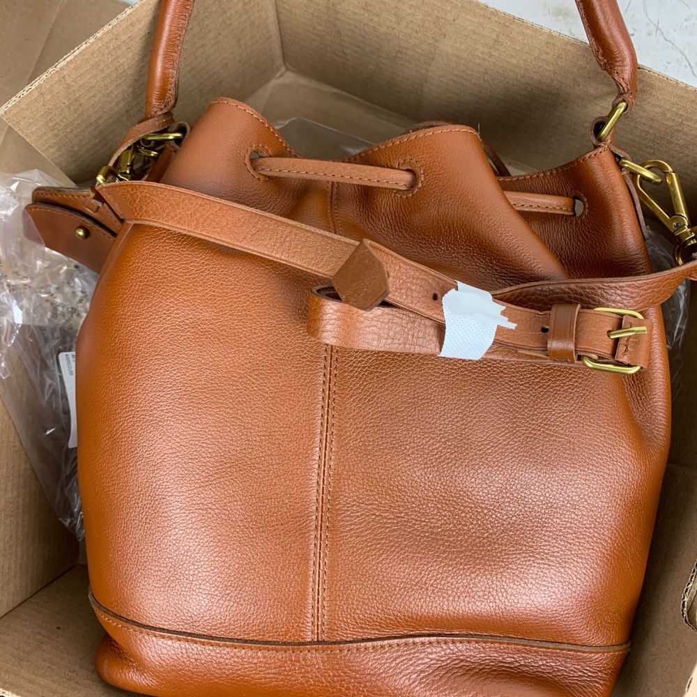 MADEWELL — Brown Leather Lafayette Bucket Bag NWT! - Picture 4 of 8